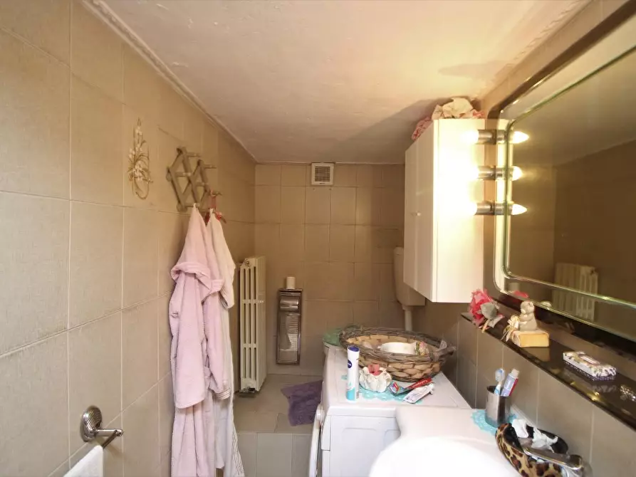 Immagine 12 di Appartamento in vendita  a Monteriggioni