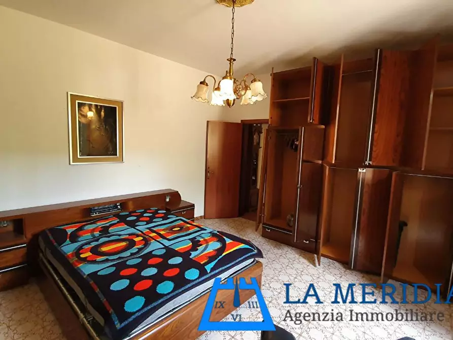 Immagine 9 di Casa indipendente in vendita  a Lamporecchio