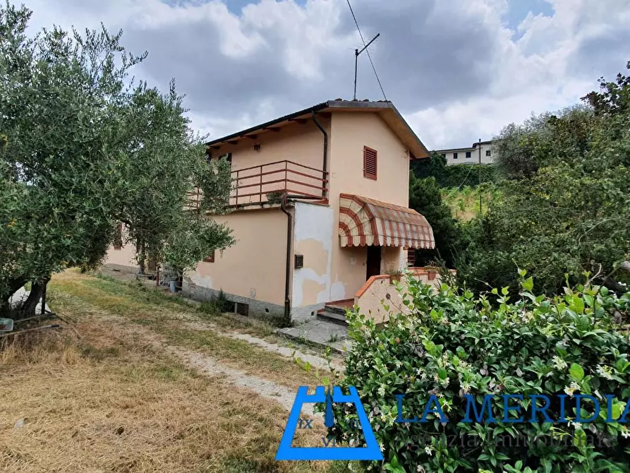 Immagine 26 di Casa indipendente in vendita  a Lamporecchio