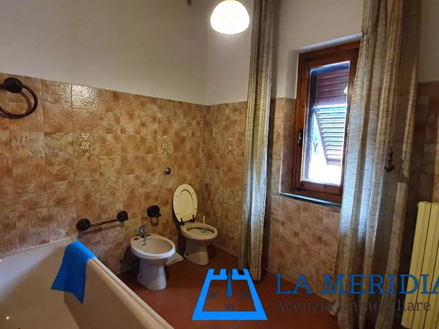 Immagine 6 di Casa indipendente in vendita  a Lamporecchio