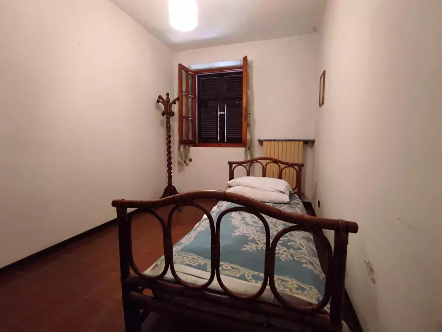 Immagine 33 di Casa indipendente in vendita  a Ortonovo