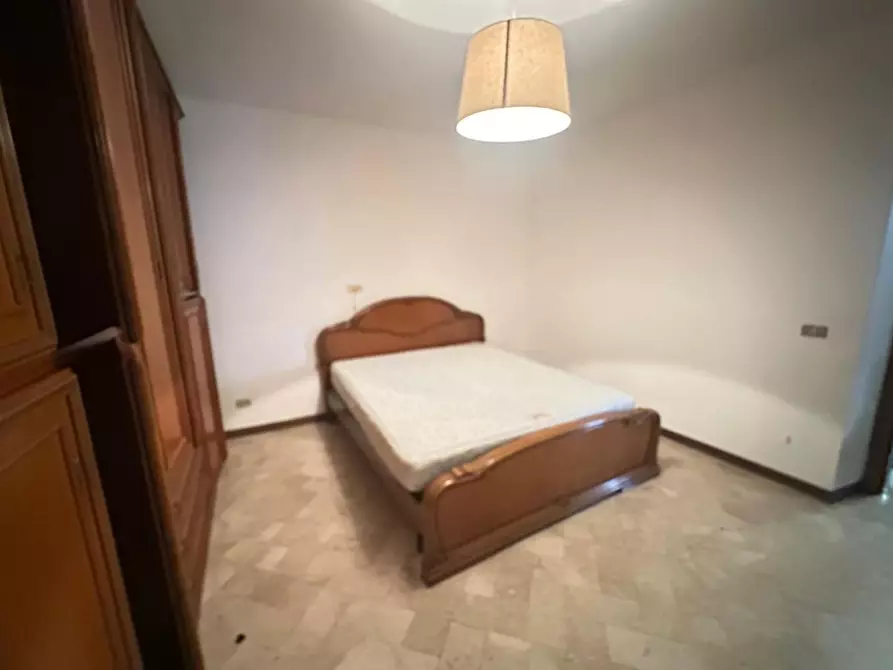 Immagine 43 di Casa indipendente in vendita  a Ortonovo