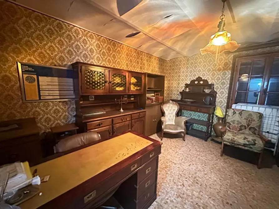 Immagine 51 di Casa indipendente in vendita  a Ortonovo