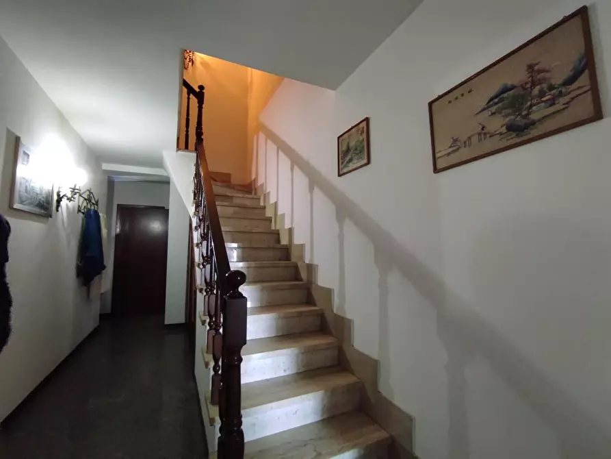 Immagine 37 di Casa indipendente in vendita  a Ortonovo