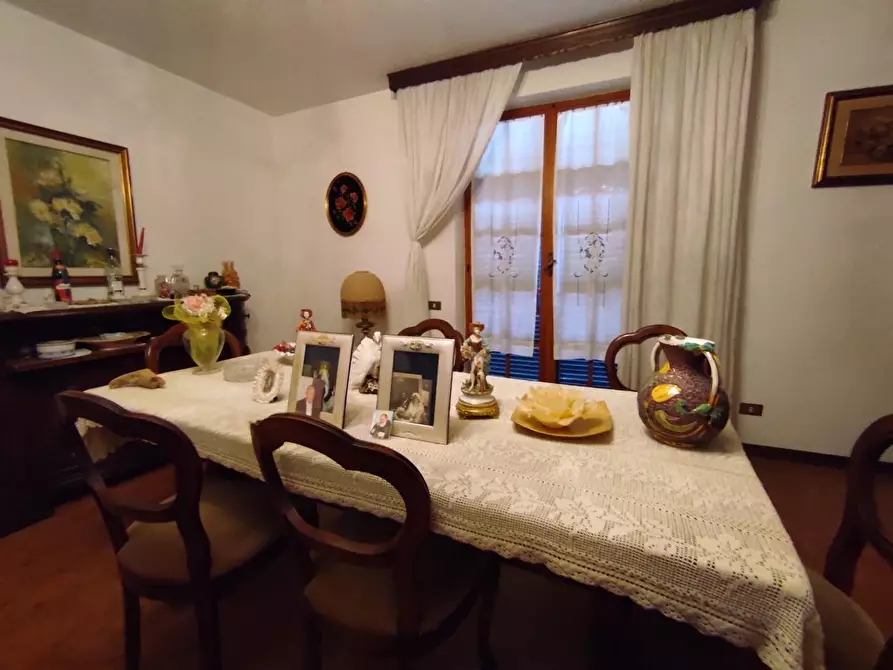 Immagine 40 di Casa indipendente in vendita  a Ortonovo