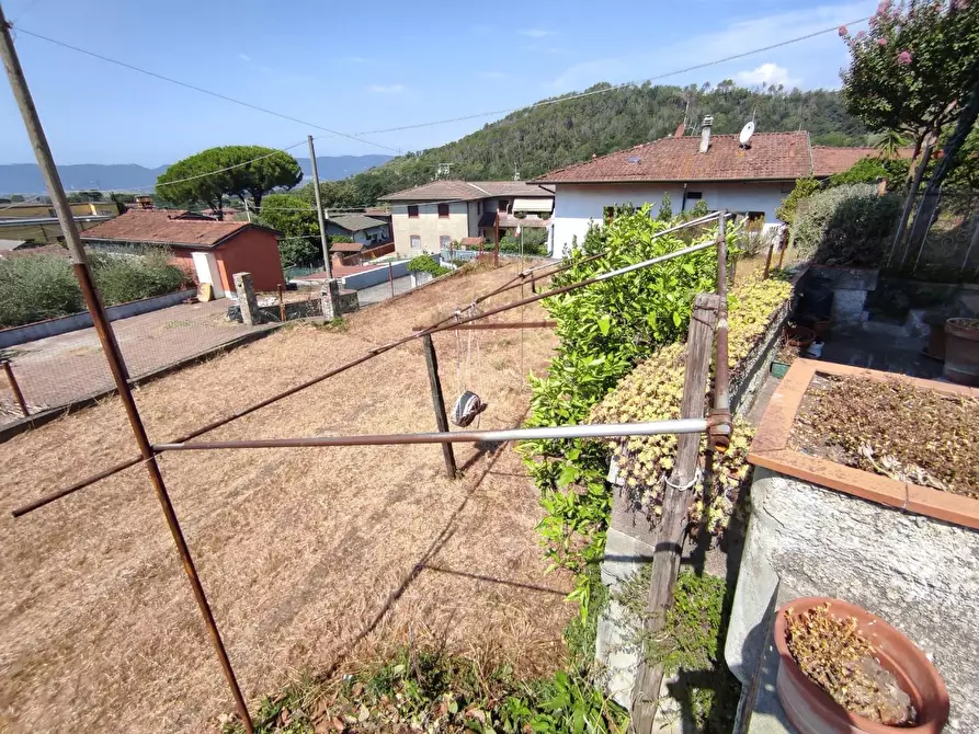 Immagine 20 di Casa indipendente in vendita  a Ortonovo