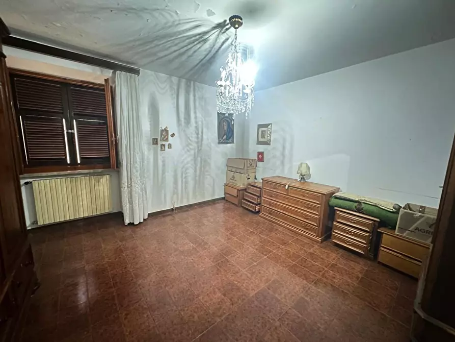 Immagine 62 di Casa indipendente in vendita  a Ortonovo