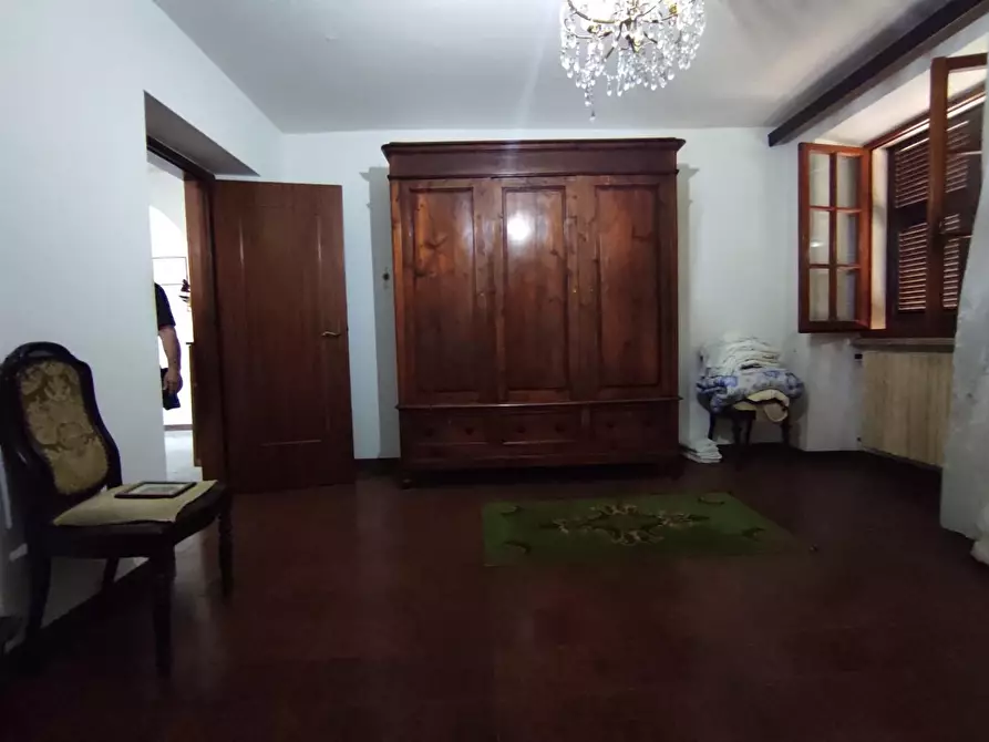 Immagine 35 di Casa indipendente in vendita  a Ortonovo