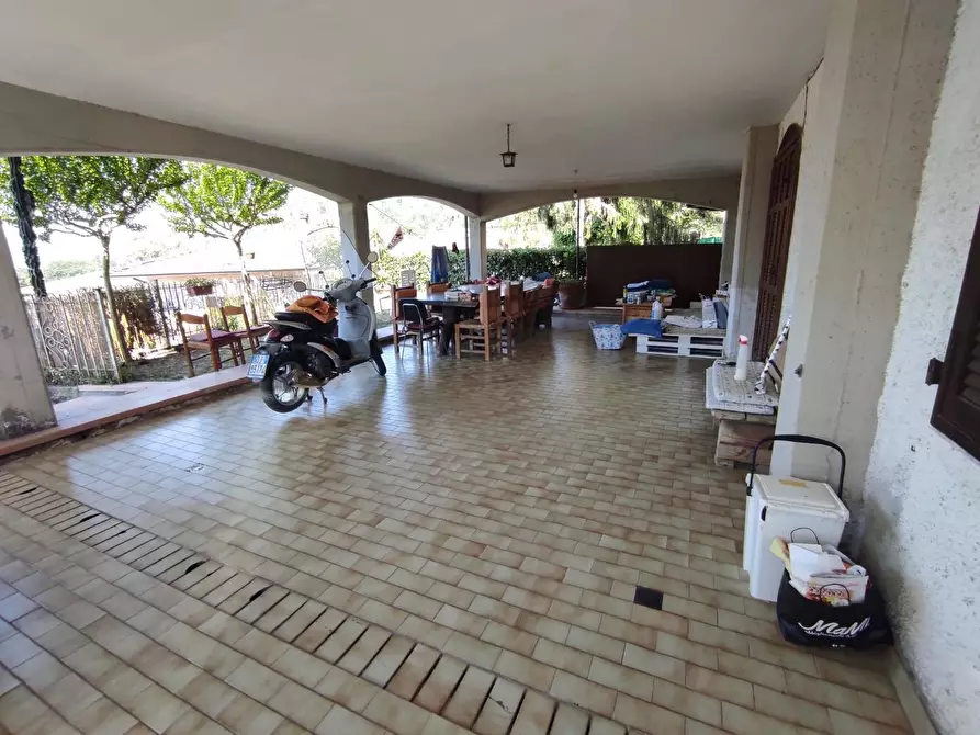 Immagine 17 di Casa indipendente in vendita  a Ortonovo