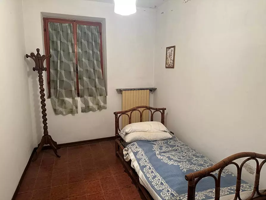 Immagine 63 di Casa indipendente in vendita  a Ortonovo