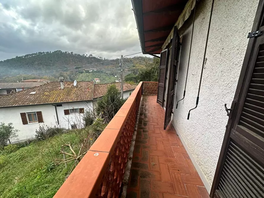 Immagine 76 di Casa indipendente in vendita  a Ortonovo