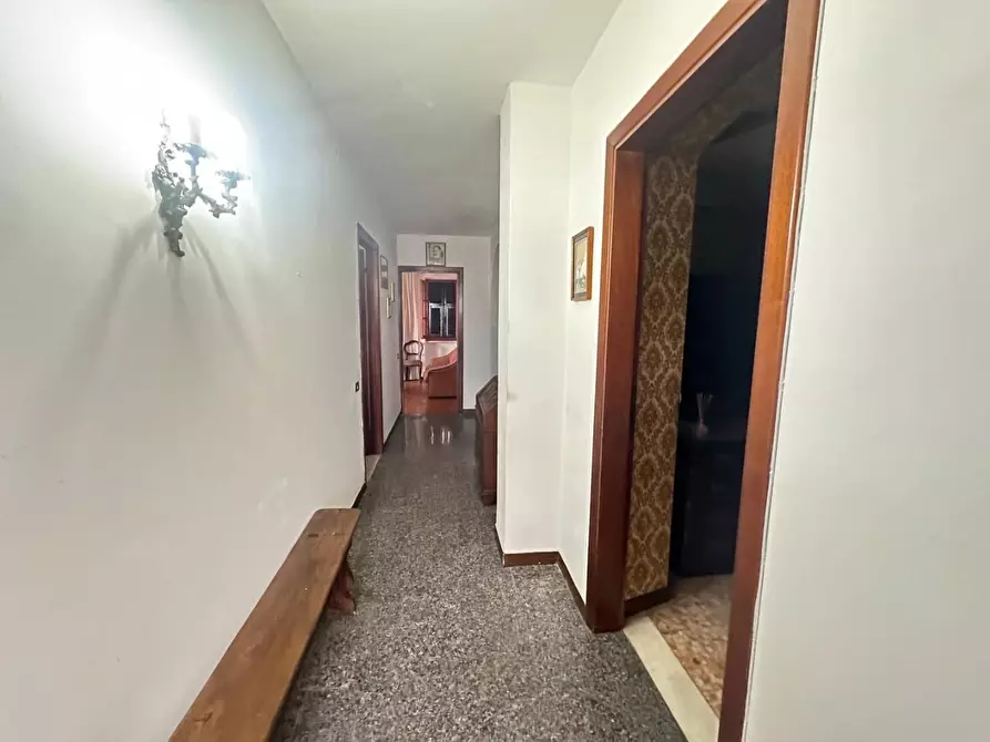 Immagine 50 di Casa indipendente in vendita  a Ortonovo
