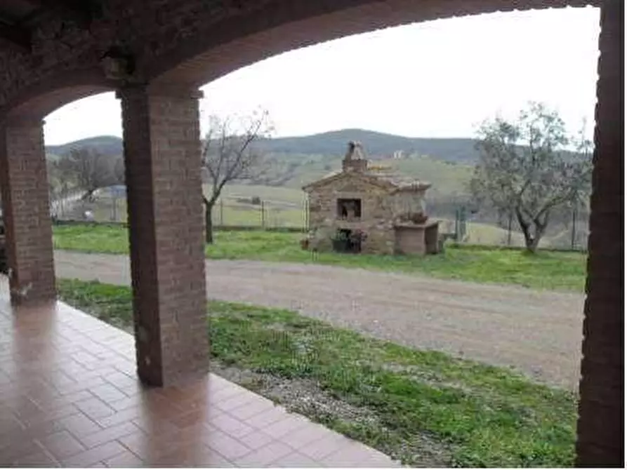 Immagine 6 di Casa colonica in vendita  a Manciano
