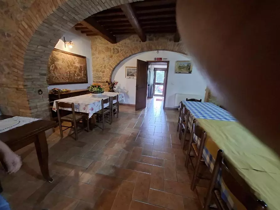 Immagine 19 di Casa colonica in vendita  a Manciano