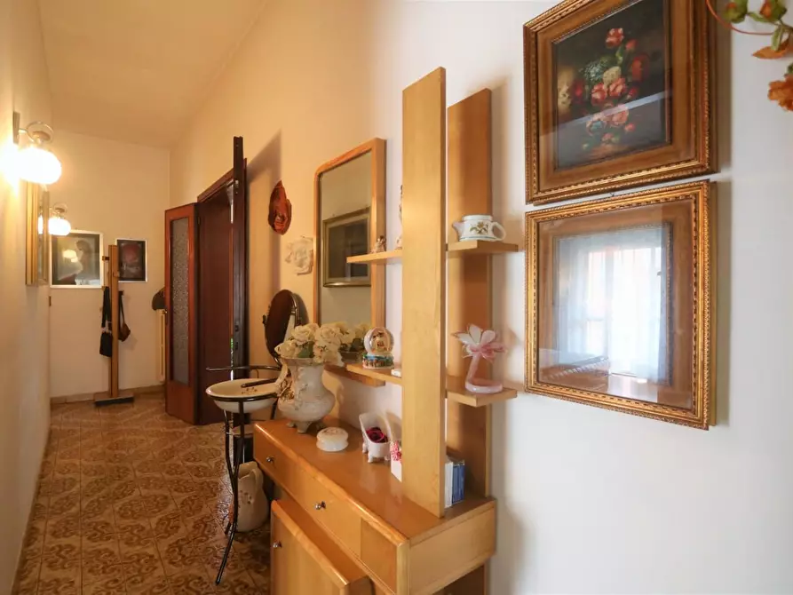 Immagine 9 di Casa indipendente in vendita  a Buti