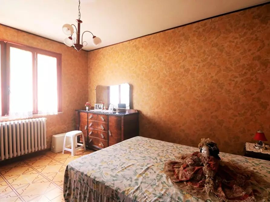 Immagine 17 di Casa indipendente in vendita  a Buti