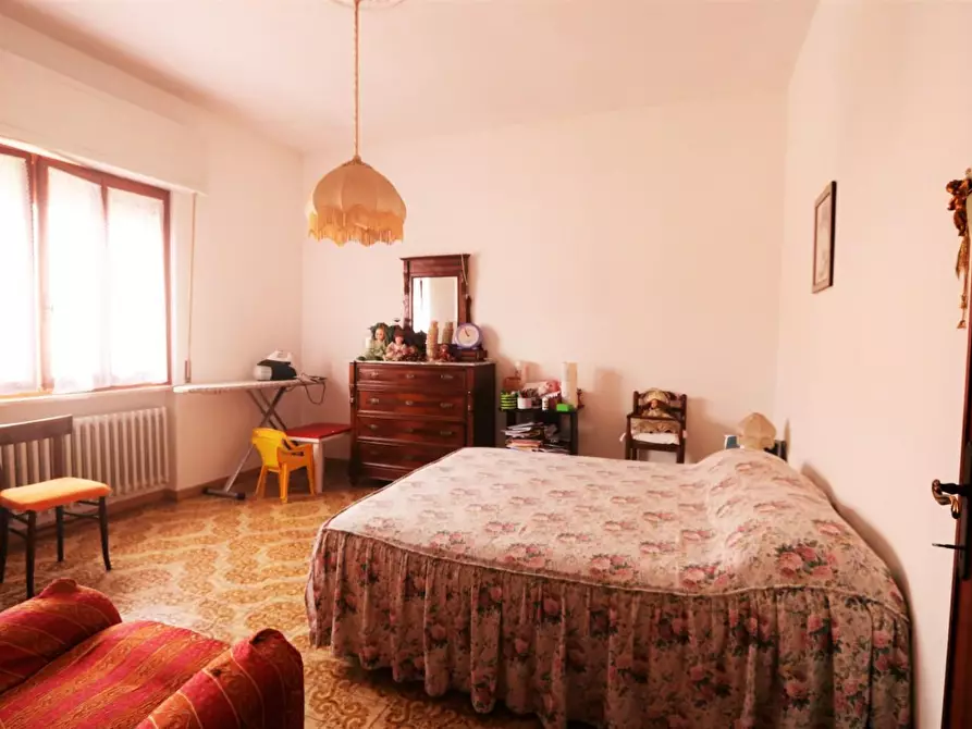 Immagine 12 di Casa indipendente in vendita  a Buti