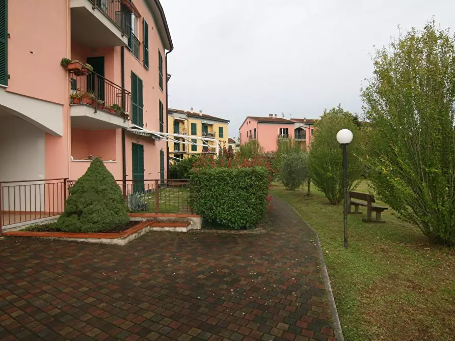 Immagine 14 di Appartamento in vendita  a Ameglia