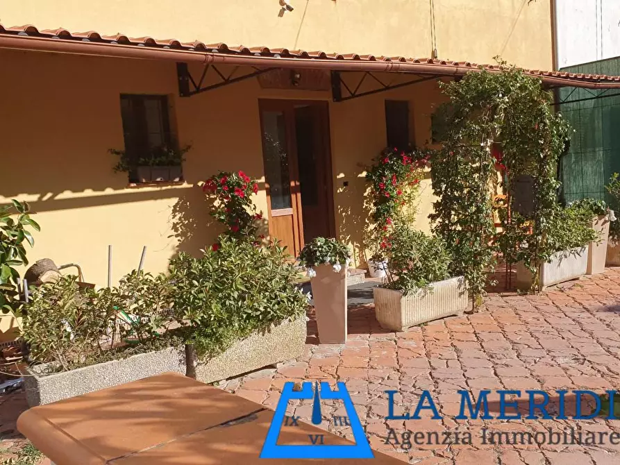 Immagine 37 di Terratetto in vendita  a Ponte Buggianese