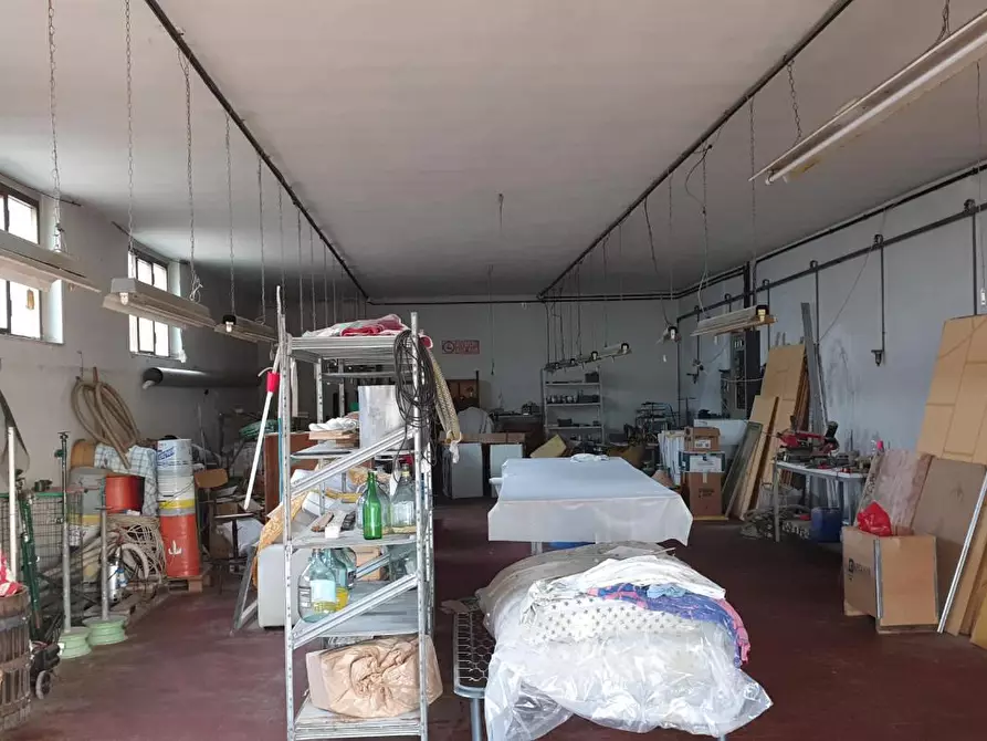 Immagine 5 di Attività artigianale in vendita  a Cerreto Guidi