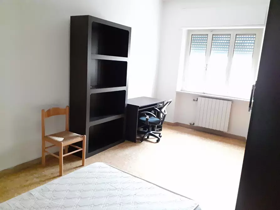 Immagine 7 di Appartamento in affitto  a Pisa