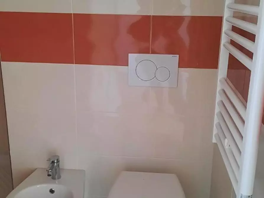 Immagine 12 di Appartamento in vendita  a Colle Di Val D'elsa