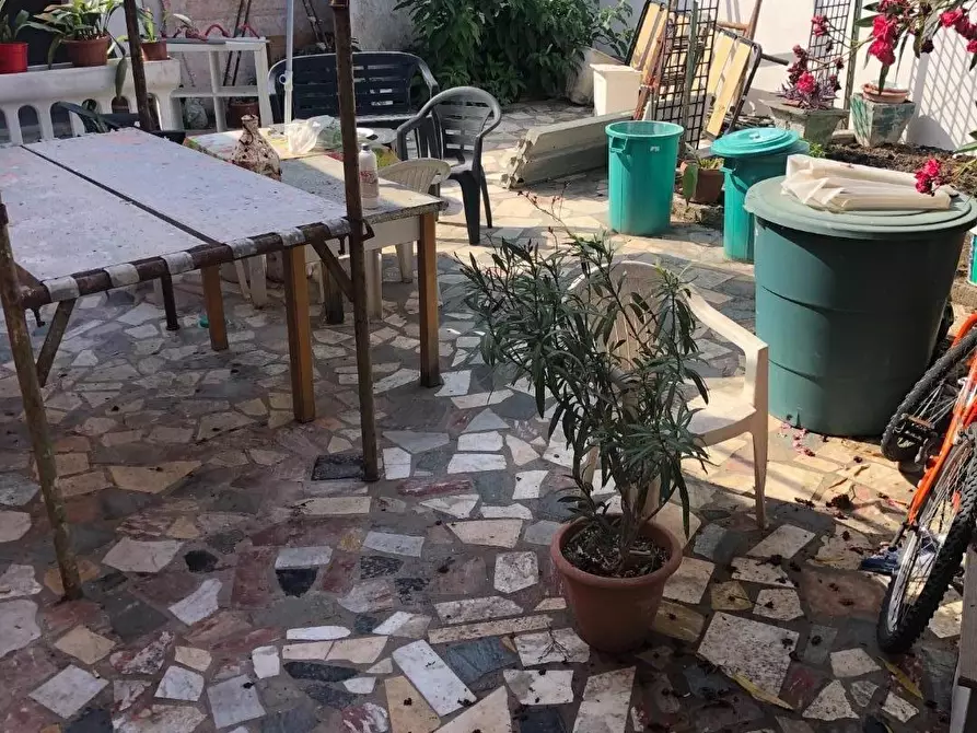 Immagine 6 di Villetta a schiera in vendita  a Carrara