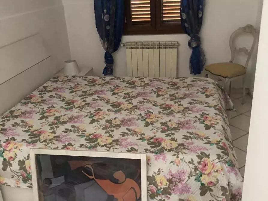 Immagine 2 di Villetta a schiera in vendita  a Carrara