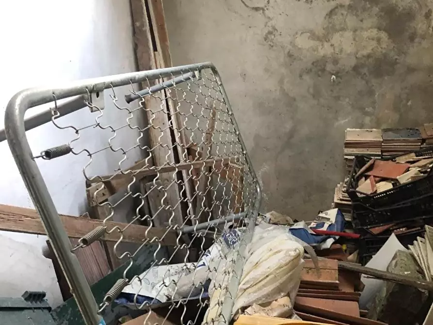 Immagine 8 di Villetta a schiera in vendita  a Carrara