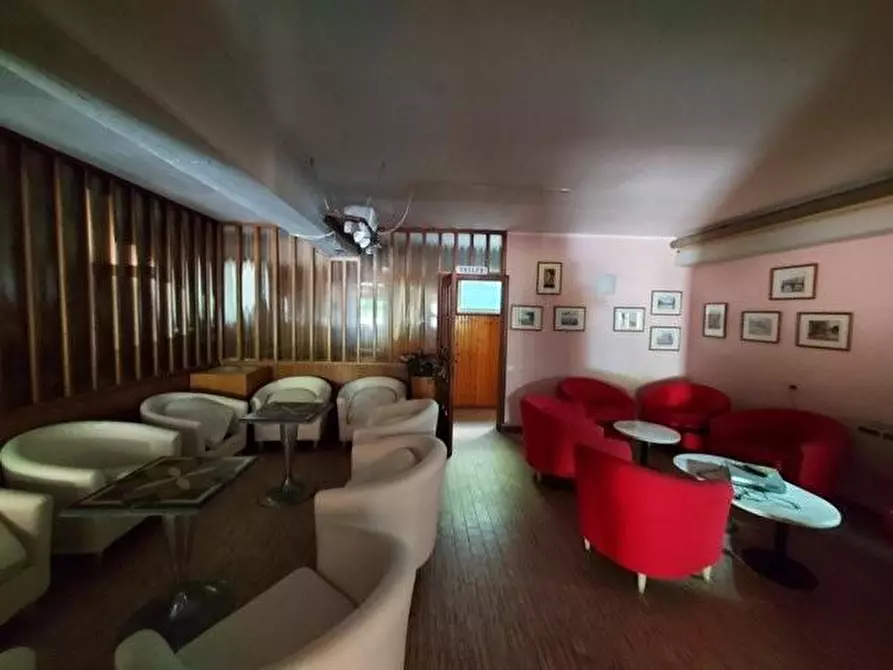 Immagine 12 di Albergo/B&B/Residence in vendita  a Vagli Sotto