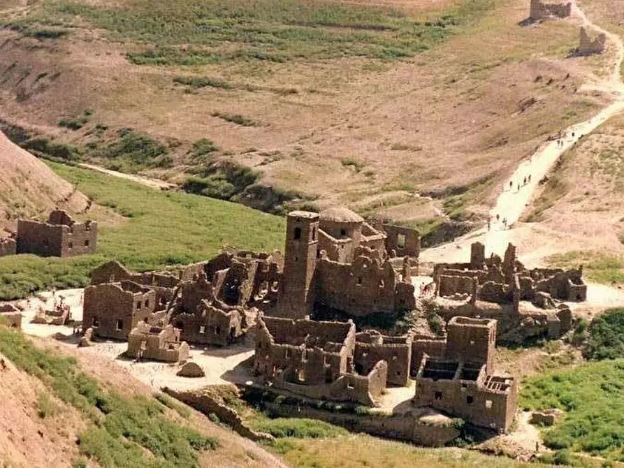 Immagine 23 di Albergo/B&B/Residence in vendita  a Vagli Sotto