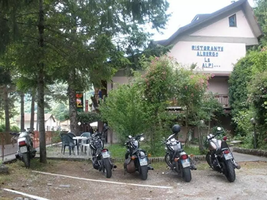 Immagine 21 di Albergo/B&B/Residence in vendita  a Vagli Sotto