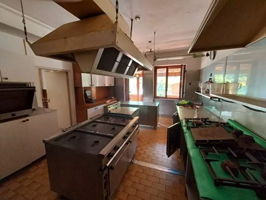 Immagine 15 di Albergo/B&B/Residence in vendita  a Vagli Sotto