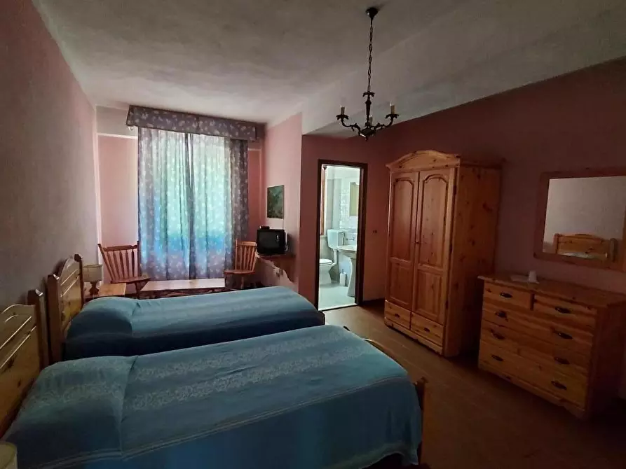 Immagine 20 di Albergo/B&B/Residence in vendita  a Vagli Sotto