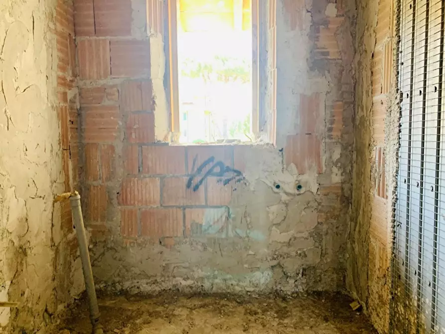 Immagine 9 di Villetta a schiera in vendita  a Camaiore