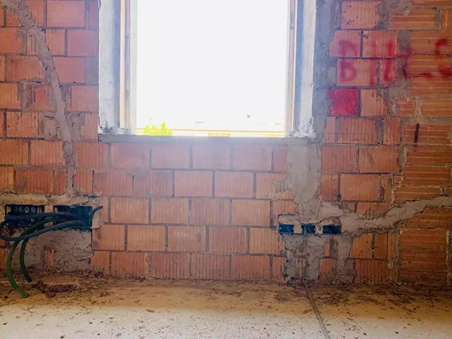 Immagine 6 di Villetta a schiera in vendita  a Camaiore