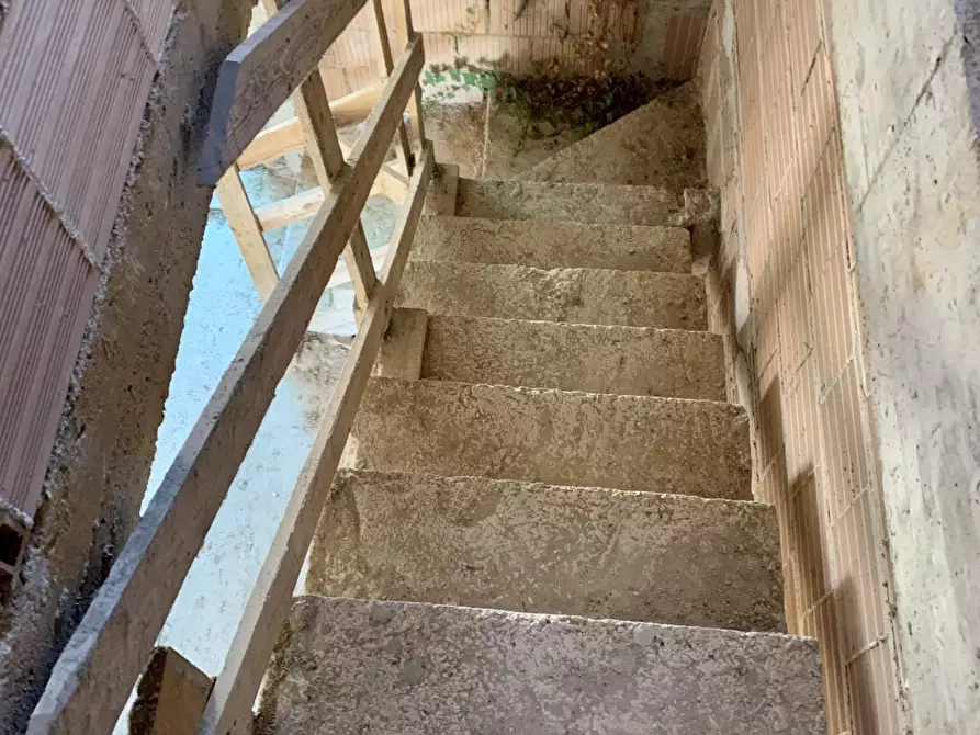 Immagine 13 di Villetta a schiera in vendita  a Camaiore