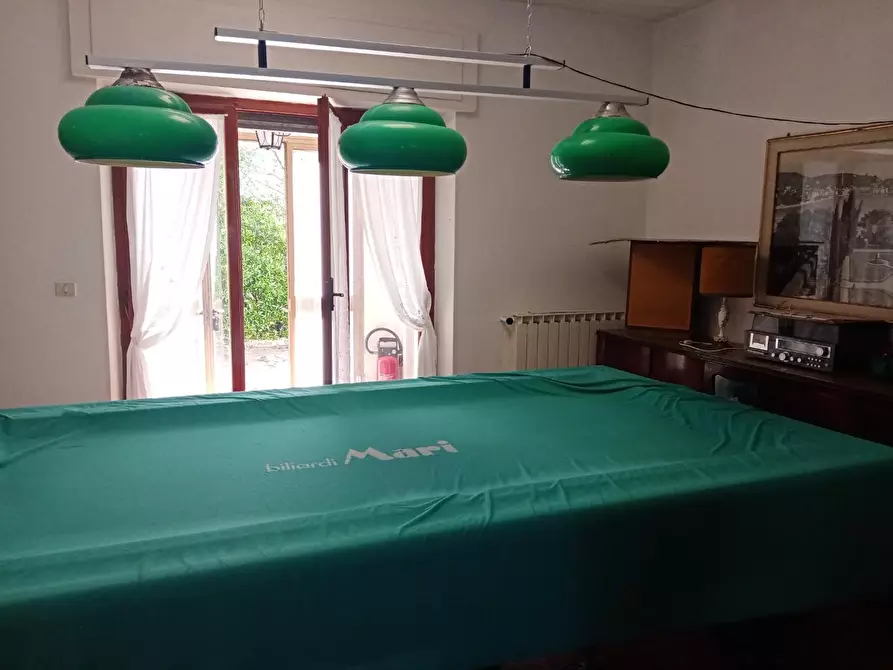 Immagine 8 di Villa in vendita  a Fivizzano