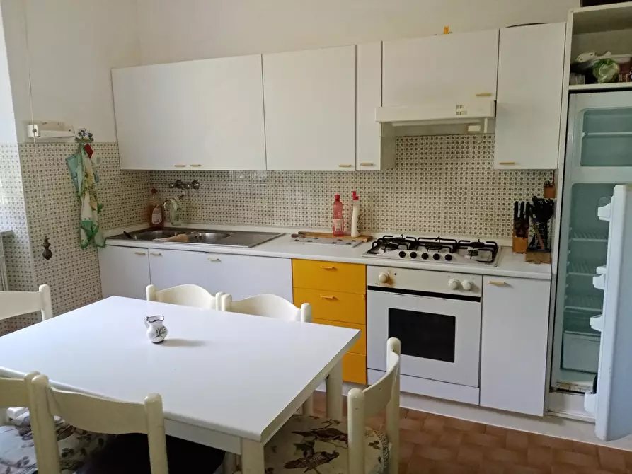 Immagine 5 di Villa in vendita  a Fivizzano