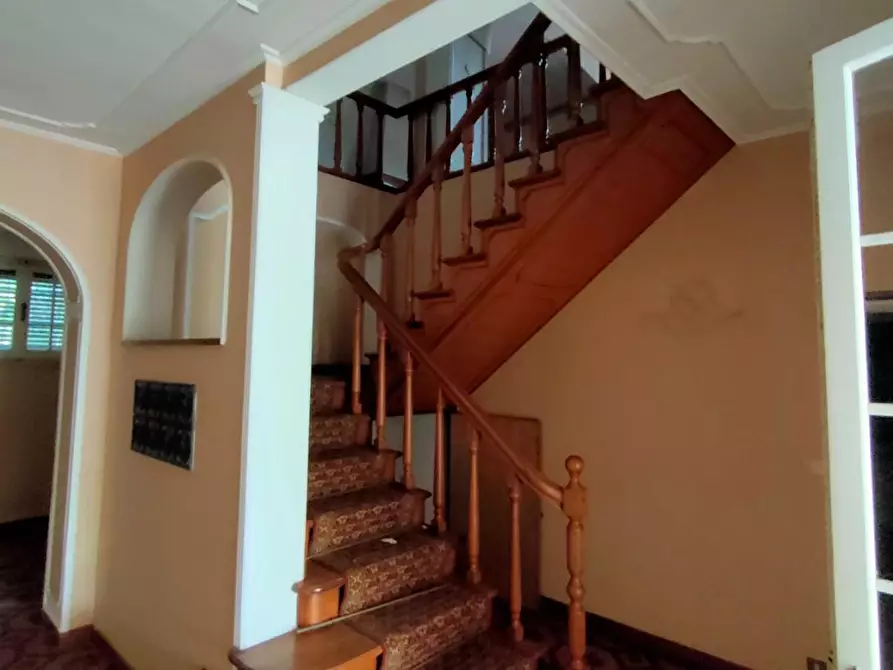 Immagine 18 di Villa in vendita  a Rosignano Marittimo