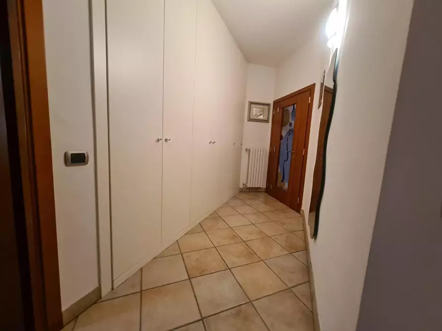 Immagine 11 di Appartamento in vendita  a Rosignano Marittimo