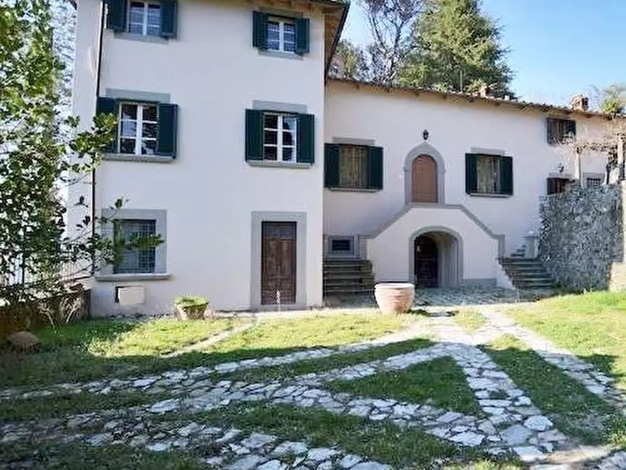 Immagine 6 di Rustico / casale in vendita  a Borgo A Mozzano