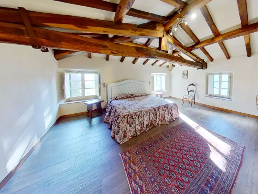 Immagine 13 di Rustico / casale in vendita  a Borgo A Mozzano