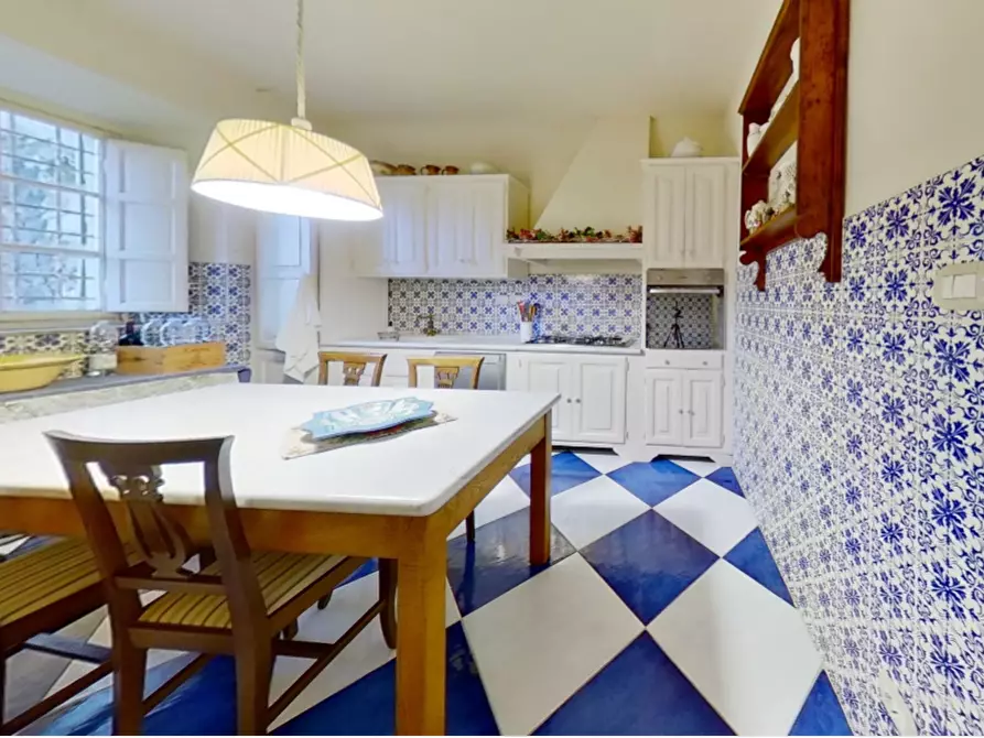 Immagine 10 di Rustico / casale in vendita  a Borgo A Mozzano