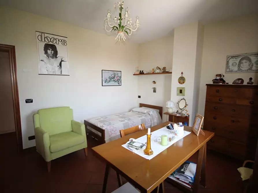 Immagine 9 di Villa in vendita  a Murlo