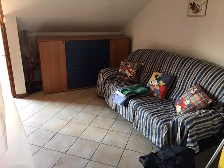 Immagine 5 di Appartamento in vendita  a Montignoso