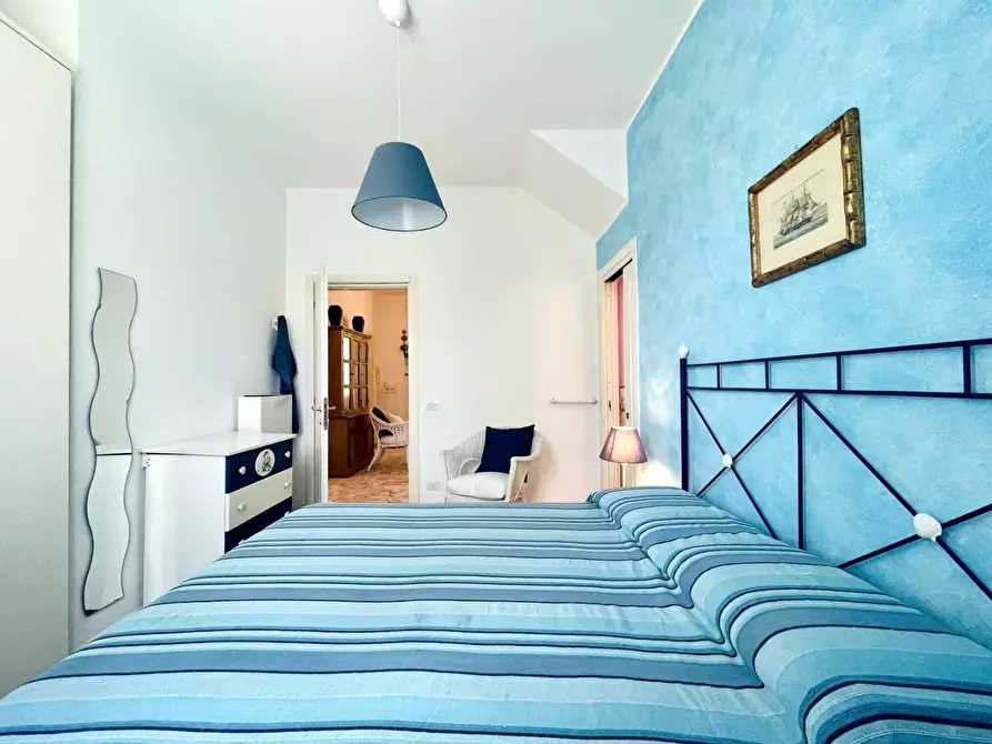 Immagine 17 di Villa in vendita  a Pietrasanta