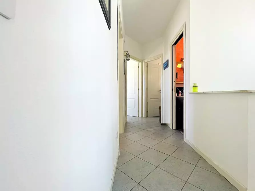 Immagine 47 di Villa in vendita  a Pietrasanta