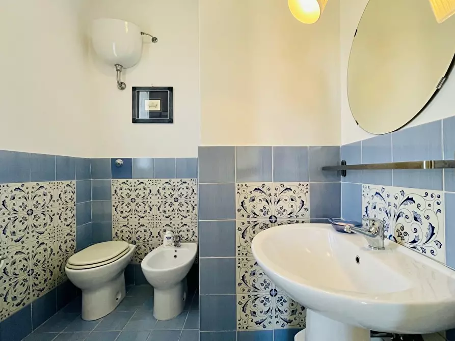 Immagine 41 di Villa in vendita  a Pietrasanta