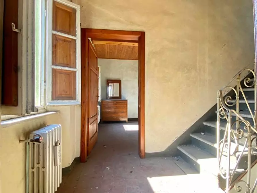 Immagine 17 di Rustico / casale in vendita  a Capannori